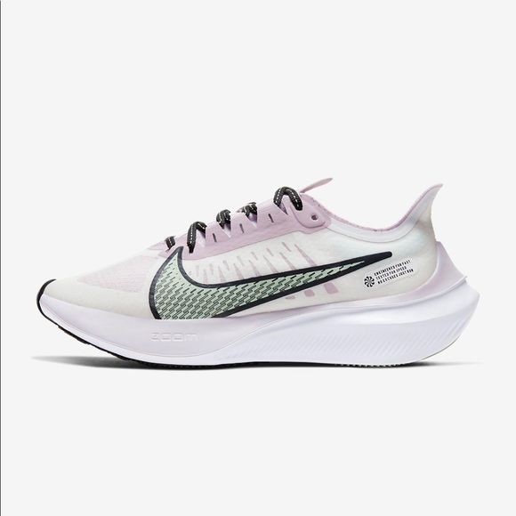 NIKE ZOOM GRAVITY WOMEN’S SHOES 💕 - Picture 3 of 12